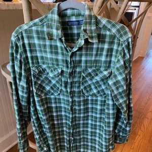 Faded glory size small flannel